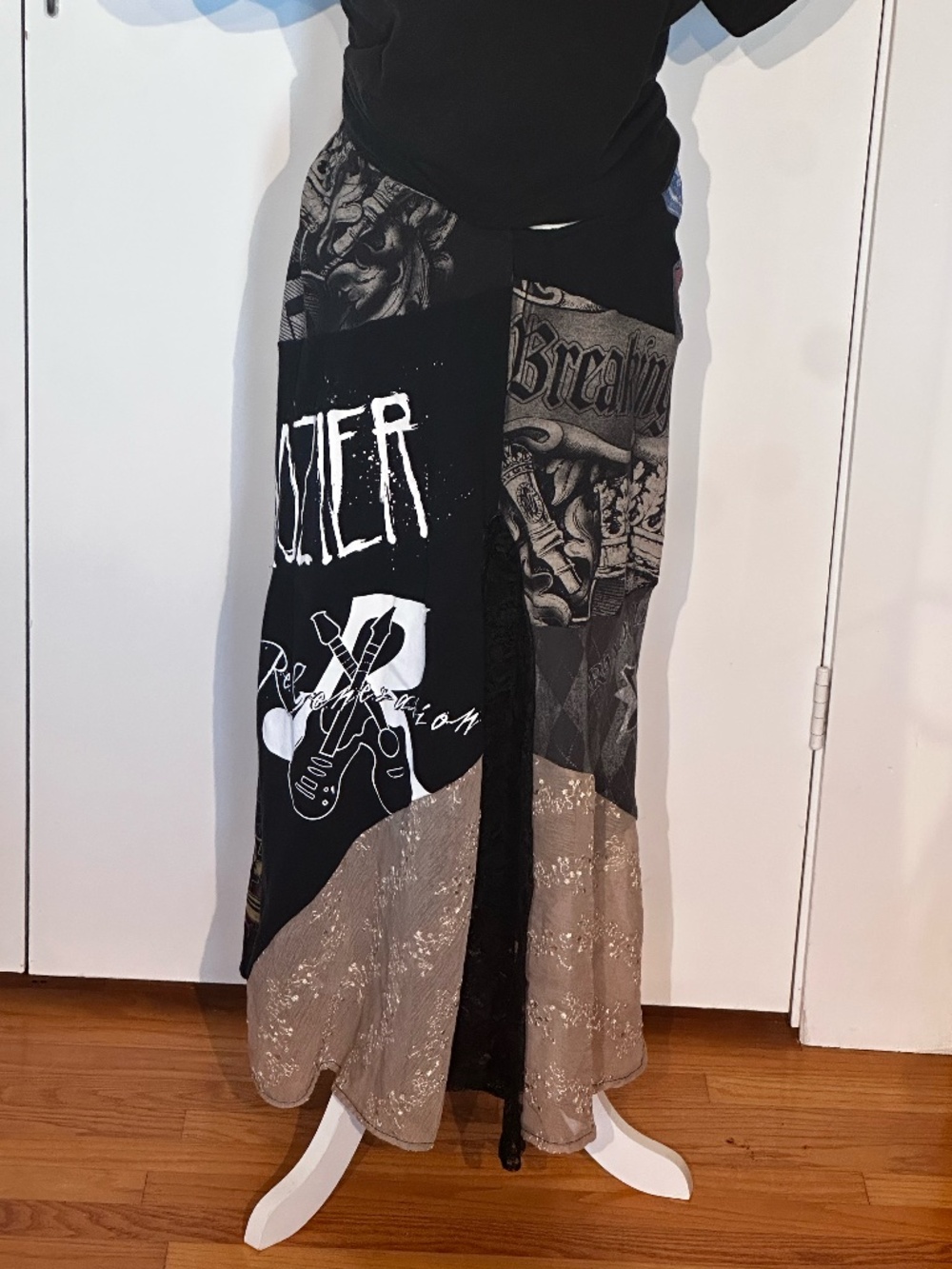 "Music Festival" ~ Upcycled T-Shirt, Linen and Lace themed skirt